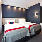 Hotel Express - By Ihg 3*