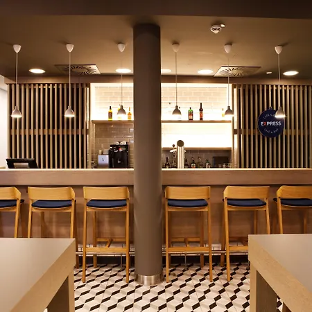 Express - By Ihg Hotel Trier