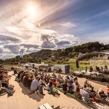 فندق Express - By Ihg 3*