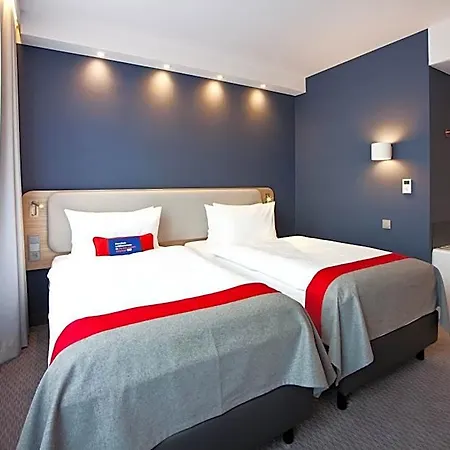 Hotel Express - By Ihg Trewir