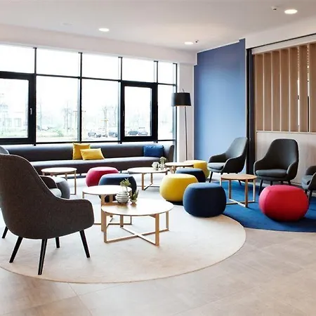 Express - By Ihg