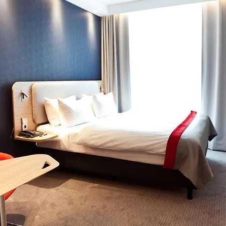 Express - By Ihg Hotel Trevír