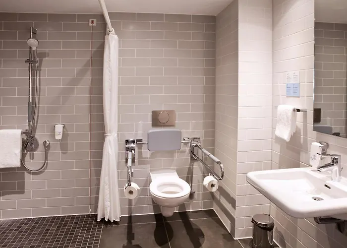 Express - By Ihg Hotel